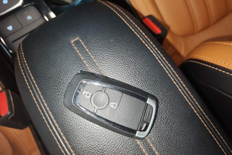 Used Ford Escape 2020 EcoBoost 245 Two-Wheel-Drive Titanium Edition Vehicle Key