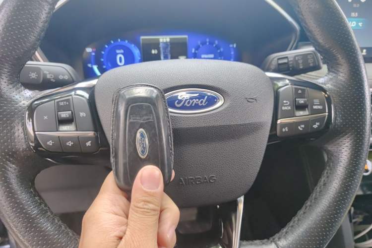 Used Ford Escape 2020 EcoBoost 245 Two-Wheel Drive Smart & Enjoyment Model Vehicle Key