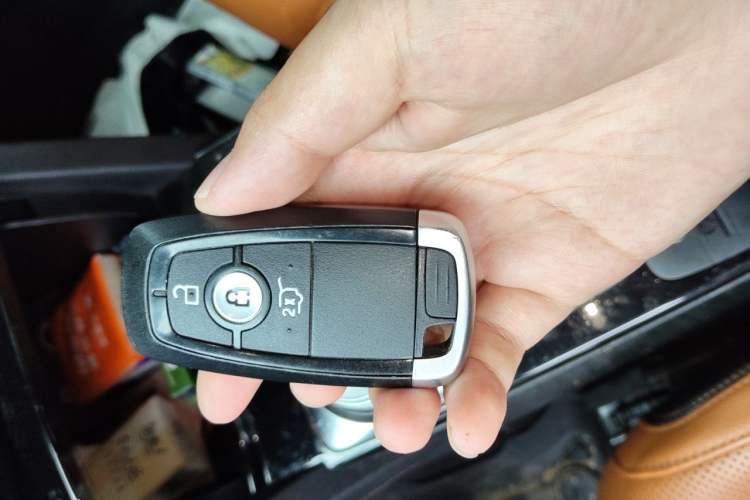 Used Ford Escape 2020 EcoBoost 245 Four-Wheel Drive Luxury Edition Vehicle Key