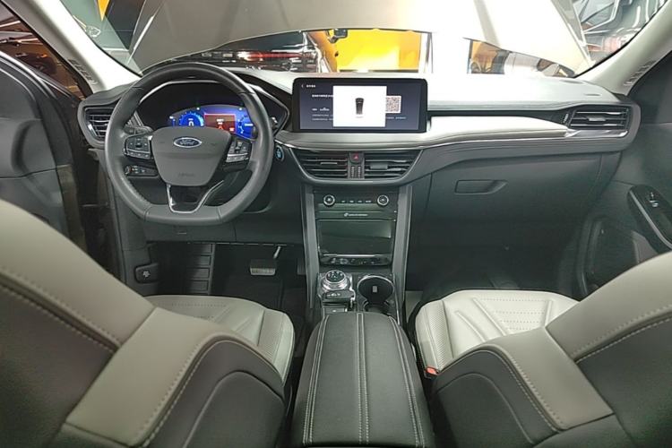Used Ford Escape 2020 EcoBoost 245 Four-Wheel Drive Luxury Edition Center Console