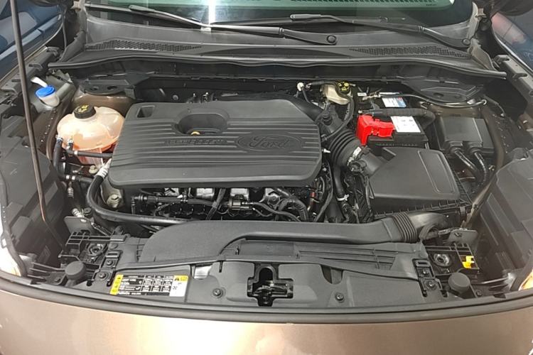 Used Ford Escape 2020 EcoBoost 245 Four-Wheel Drive Luxury Edition Engine Bay