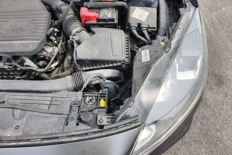 Used Ford Escape 2020 EcoBoost 245 Two-Wheel Drive Smart & Enjoyment Model Engine Bay Left