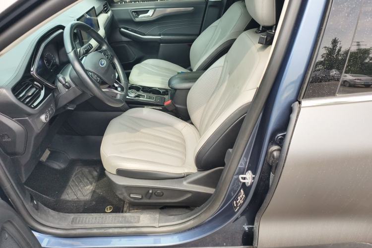 Used Ford Escape 2020 EcoBoost 245 Two-Wheel Drive Smart & Enjoyment Model Left Front Seat