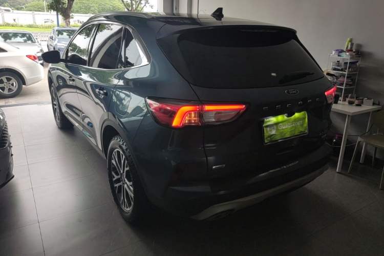 Used Ford Escape 2020 EcoBoost 245 Four-Wheel Drive ST-LINE Deluxe Edition Rear Left 45 Deg
