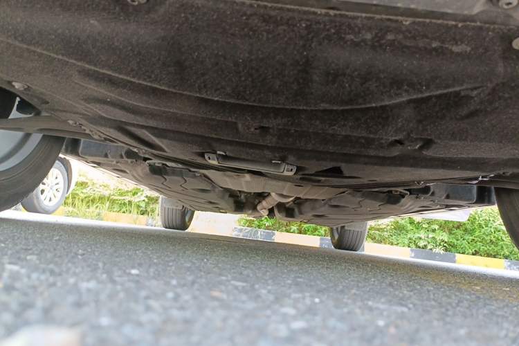 Used Ford Escape 2020 EcoBoost 245 Four-Wheel Drive ST-LINE Deluxe Edition Chassis Front