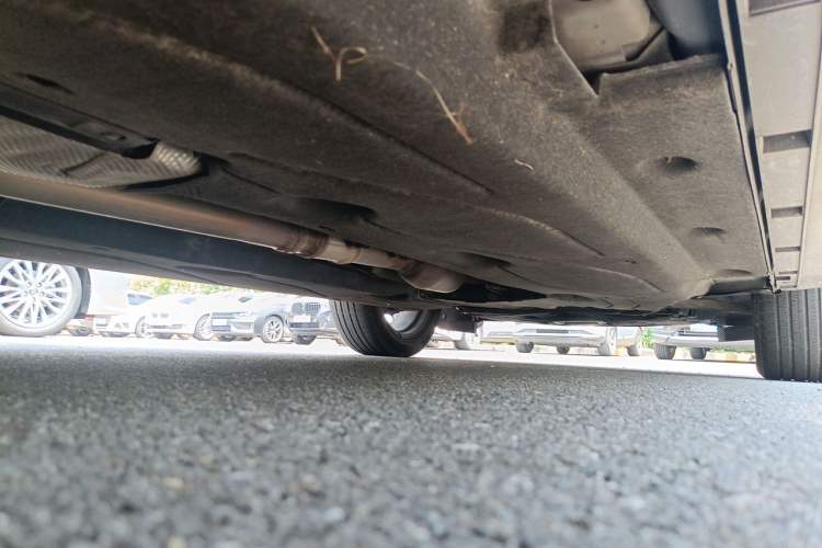 Used Ford Escape 2020 EcoBoost 245 Four-Wheel Drive ST-LINE Deluxe Edition Chassis Rear Right