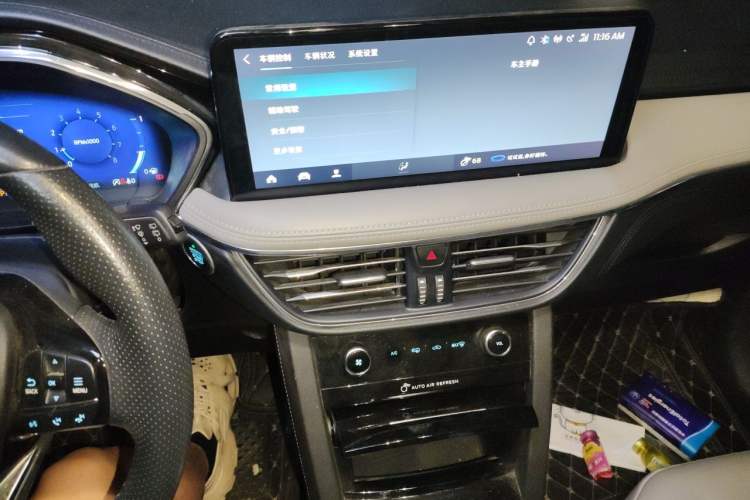 Used Ford Escape 2020 EcoBoost 245 Two-Wheel Drive Smart & Enjoyment Model Audio And AC Panel