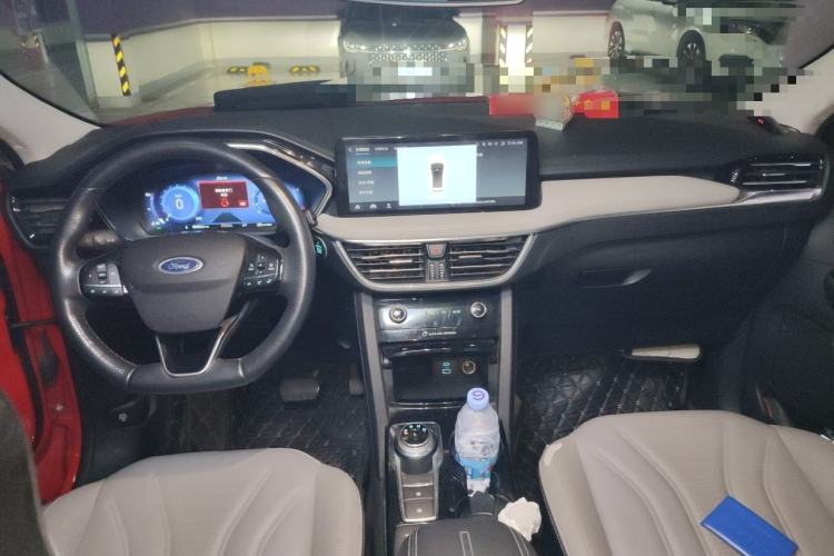 Used Ford Escape 2020 EcoBoost 245 Two-Wheel Drive Smart & Enjoyment Model Center Console