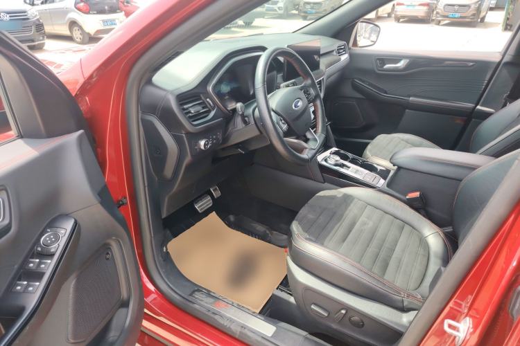 Used Ford Escape 2020 EcoBoost 245 Four-Wheel Drive ST-LINE Deluxe Edition Driver Seat