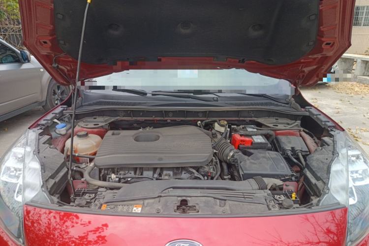Used Ford Escape 2020 EcoBoost 245 Four-Wheel Drive ST-LINE Deluxe Edition Engine Bay