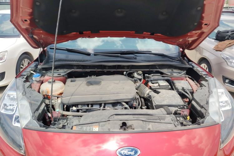 Used Ford Escape 2020 EcoBoost 245 Four-Wheel Drive ST-LINE Deluxe Edition Engine Bay