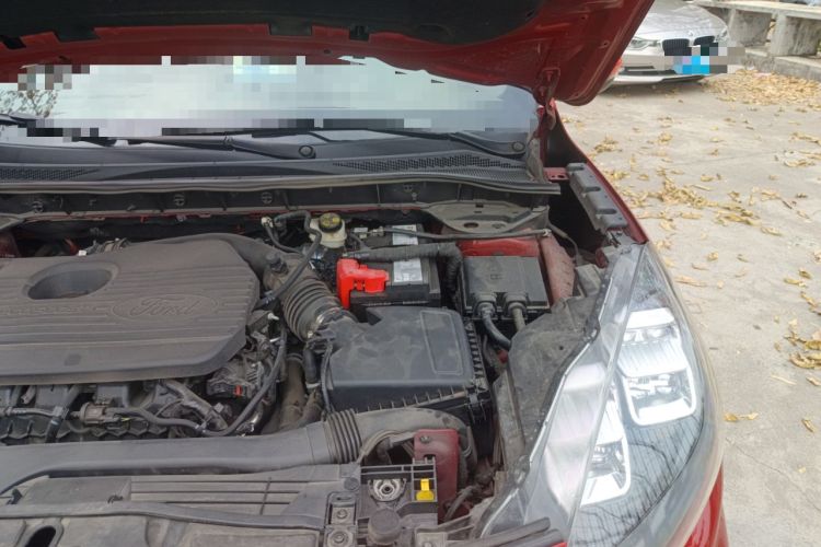Used Ford Escape 2020 EcoBoost 245 Four-Wheel Drive ST-LINE Deluxe Edition Engine Bay Left