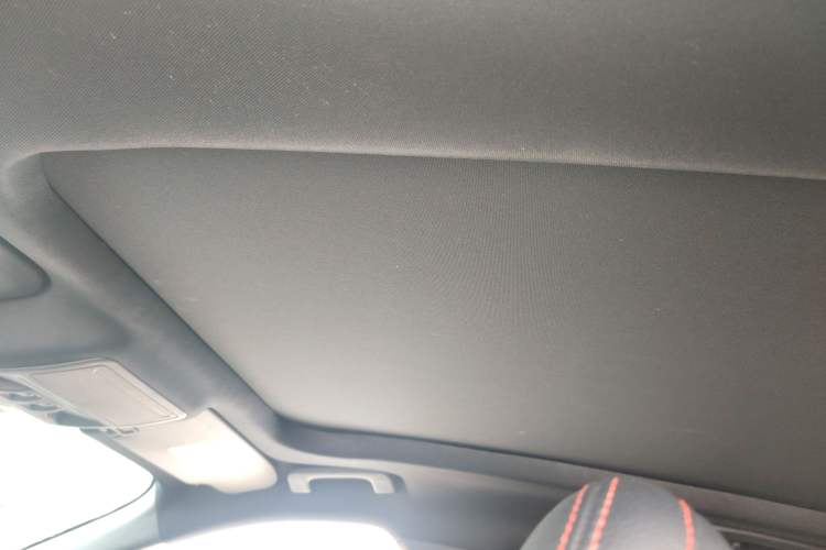 Used Ford Escape 2020 EcoBoost 245 Four-Wheel Drive ST-LINE Deluxe Edition Headliner