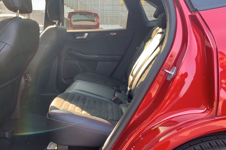 Used Ford Escape 2020 EcoBoost 245 Four-Wheel Drive ST-LINE Deluxe Edition Left Rear Seat