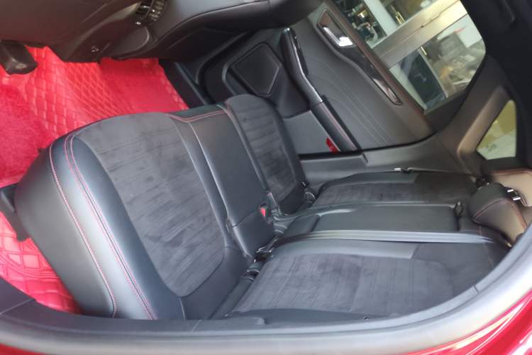 Used Ford Escape 2020 EcoBoost 245 Four-Wheel Drive ST-LINE Deluxe Edition Left Rear Seat