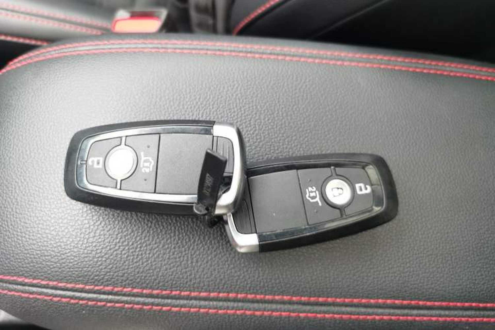 Used Ford Escape 2020 EcoBoost 245 Four-Wheel Drive ST-LINE Deluxe Edition Vehicle Key