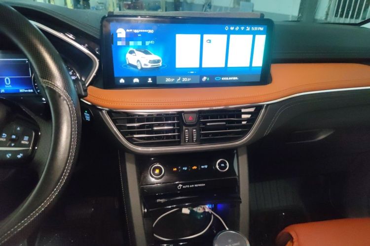 Used Ford Escape 2020 EcoBoost 245 Two-Wheel-Drive Comfort Edition Audio And AC Panel