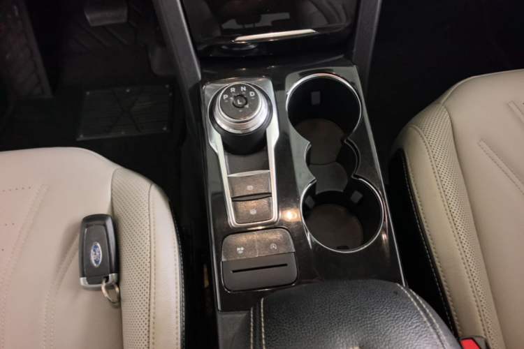 Used Ford Escape 2020 EcoBoost 245 Two-Wheel-Drive Titanium Edition Audio And AC Panel