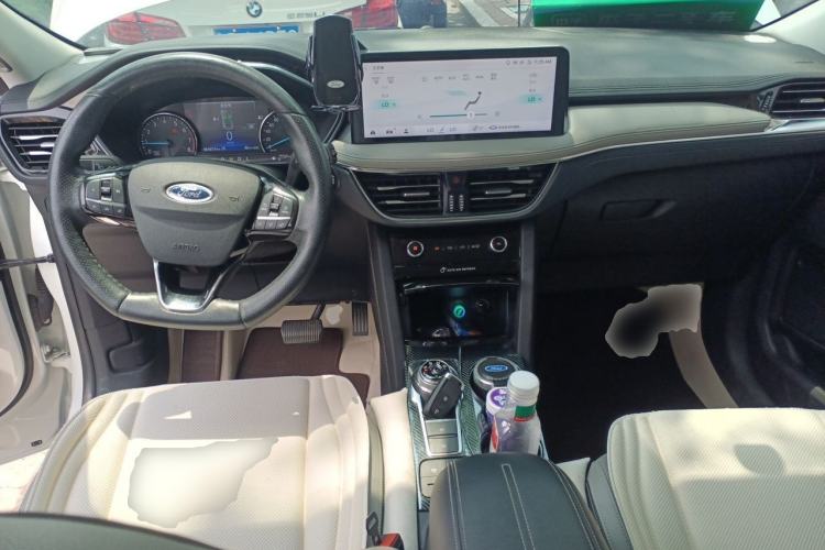 Used Ford Escape 2020 EcoBoost 245 Two-Wheel-Drive Titanium Edition Center Console