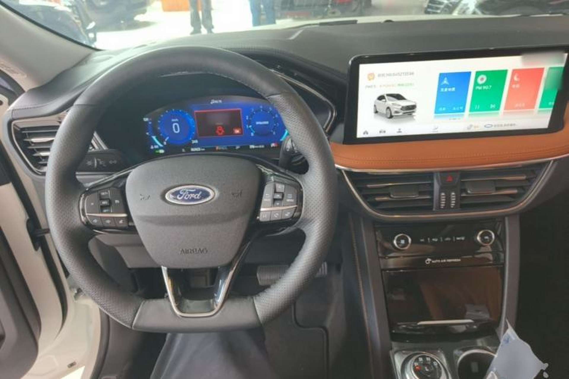 Used Ford Escape 2020 EcoBoost 245 Four-Wheel Drive Luxury Edition Center Console
