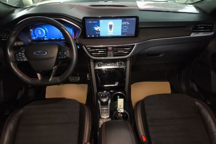 Used Ford Escape 2020 EcoBoost 245 Four-Wheel Drive ST-LINE Deluxe Edition Center Console