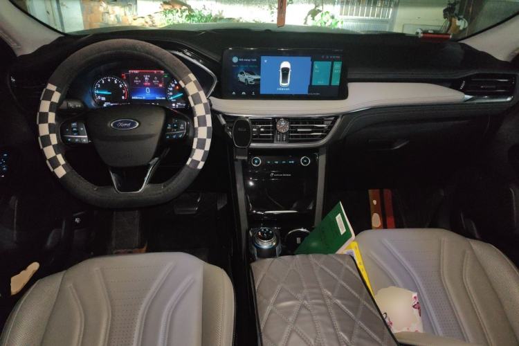 Used Ford Escape 2020 EcoBoost 245 Two-Wheel-Drive Titanium Edition Center Console