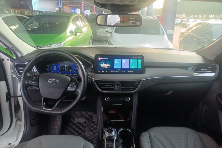 Used Ford Escape 2020 EcoBoost 245 Four-Wheel Drive Luxury Edition Center Console