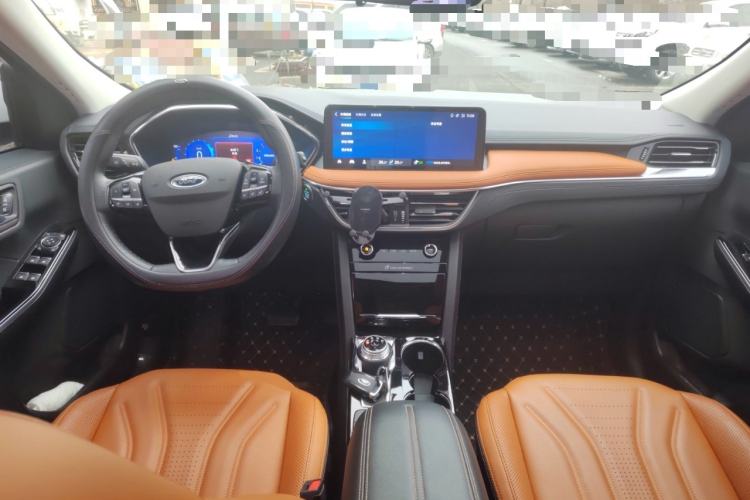 Used Ford Escape 2020 EcoBoost 245 Four-Wheel Drive Luxury Edition Center Console