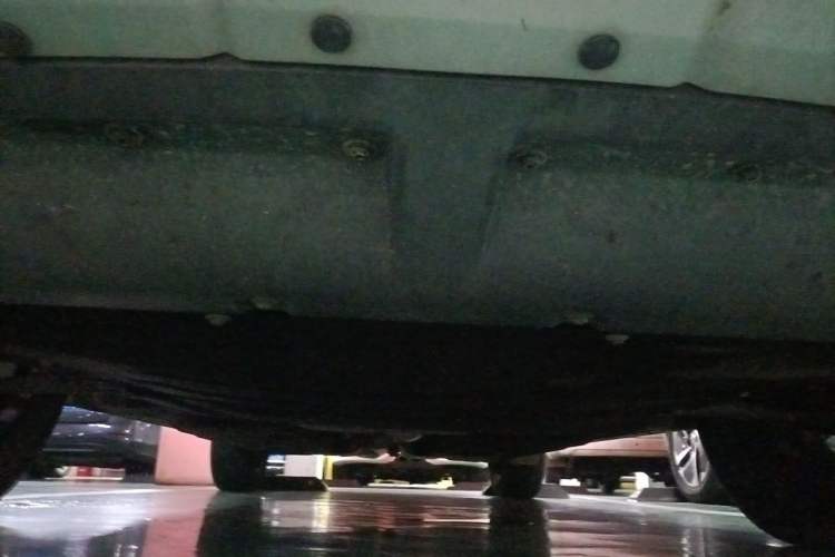 Used Ford Escape 2020 EcoBoost 245 Two-Wheel-Drive Titanium Edition Chassis Front
