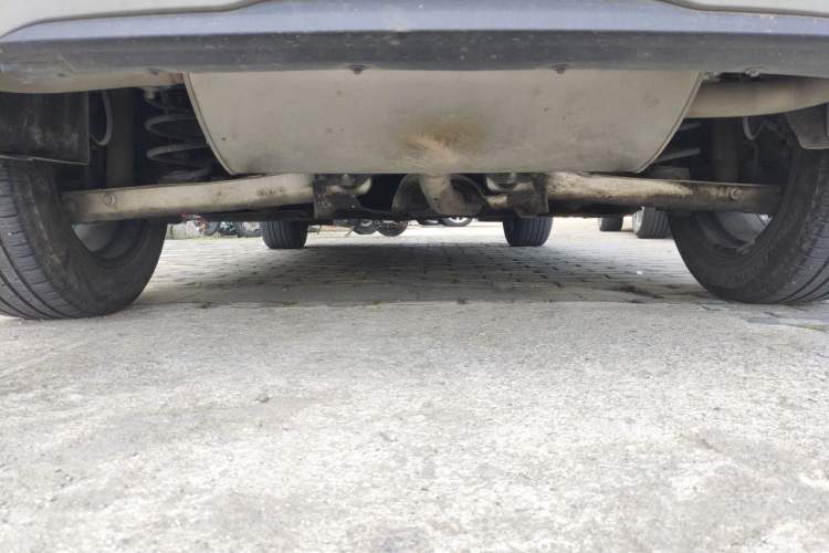 Used Ford Escape 2020 EcoBoost 245 Two-Wheel-Drive Titanium Edition Chassis Front Left