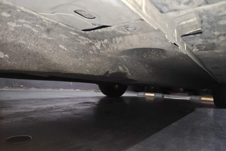 Used Ford Escape 2020 EcoBoost 245 Two-Wheel-Drive Titanium Edition Chassis Front Left