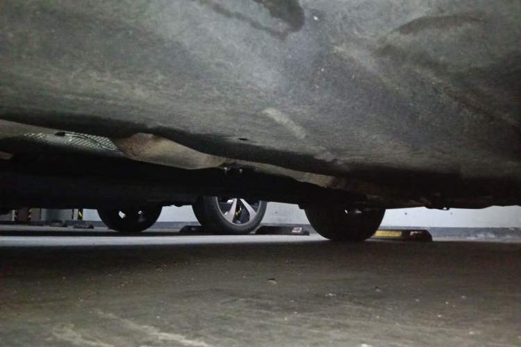 Used Ford Escape 2020 EcoBoost 245 Two-Wheel-Drive Comfort Edition Chassis Front Left