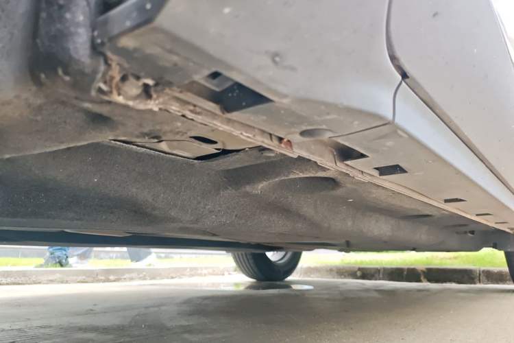 Used Ford Escape 2020 EcoBoost 245 Two-Wheel-Drive Titanium Edition Chassis Front Left