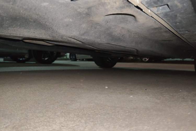 Used Ford Escape 2020 EcoBoost 245 Two-Wheel-Drive Titanium Edition Chassis Front Left