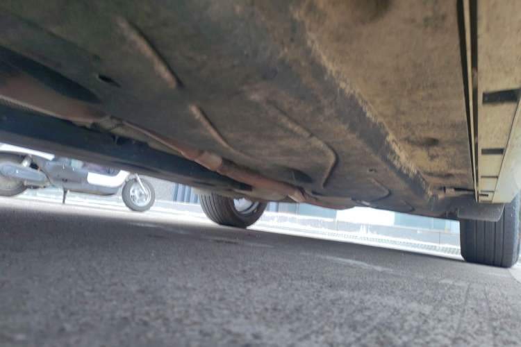 Used Ford Escape 2020 EcoBoost 245 Four-Wheel Drive ST-LINE Deluxe Edition Chassis Front Left