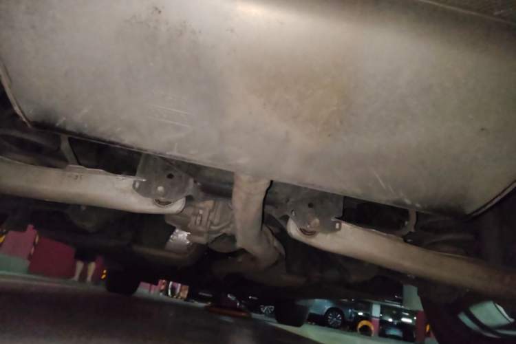 Used Ford Escape 2020 EcoBoost 245 Four-Wheel Drive Titanium Edition Chassis Rear