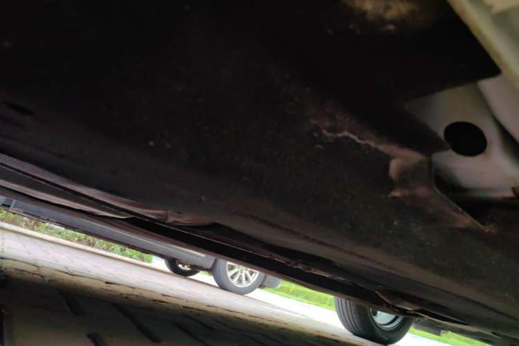 Used Ford Escape 2020 EcoBoost 245 Four-Wheel Drive ST-LINE Deluxe Edition Chassis Rear Right