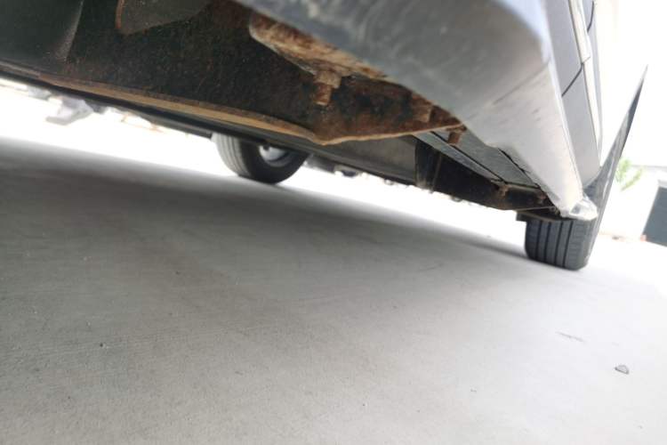 Used Ford Escape 2020 EcoBoost 245 Four-Wheel Drive Titanium Edition Chassis Rear Right