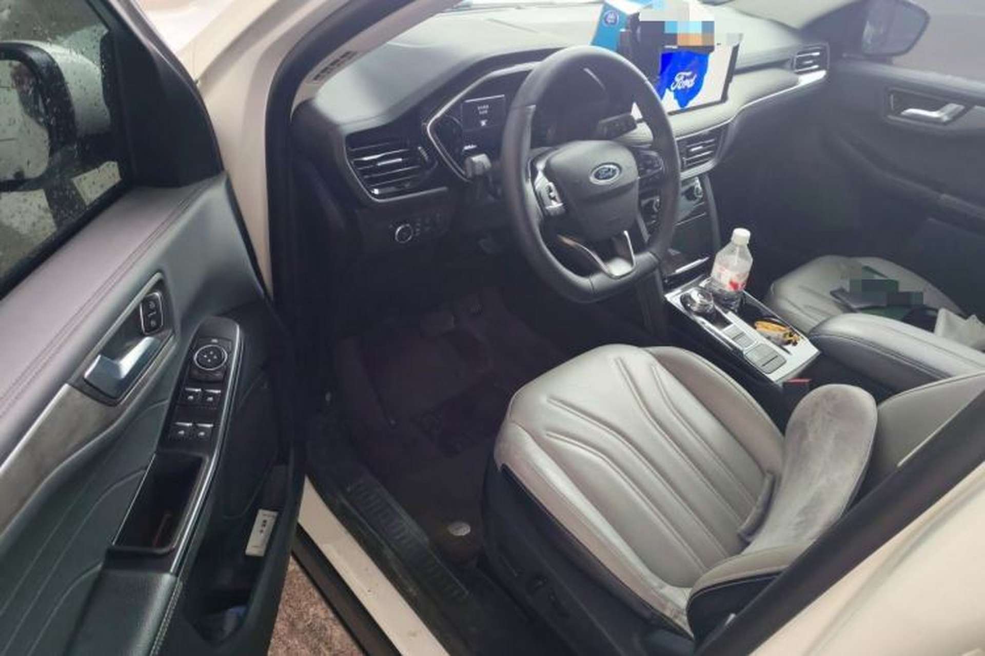 Used Ford Escape 2020 EcoBoost 245 Two-Wheel-Drive Comfort Edition Driver Seat