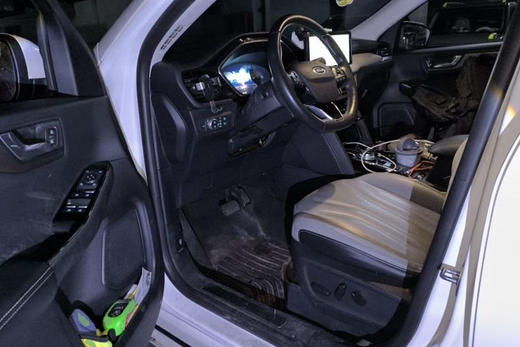 Used Ford Escape 2020 EcoBoost 245 Two-Wheel Drive Smart & Enjoyment Model Driver Seat