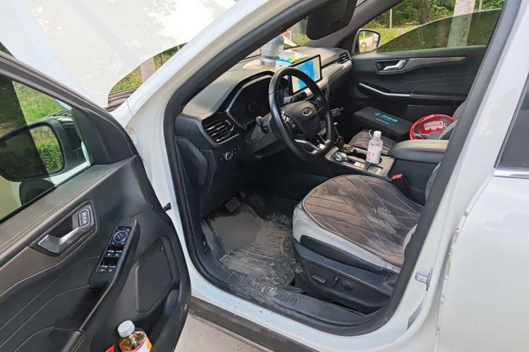 Used Ford Escape 2020 EcoBoost 245 Two-Wheel Drive Smart & Enjoyment Model Driver Seat