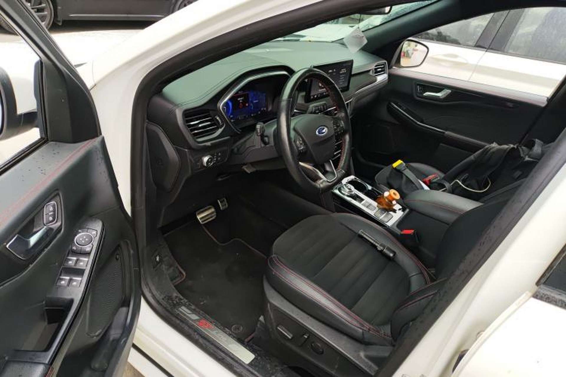 Used Ford Escape 2020 EcoBoost 245 Four-Wheel Drive ST-LINE Deluxe Edition Driver Seat