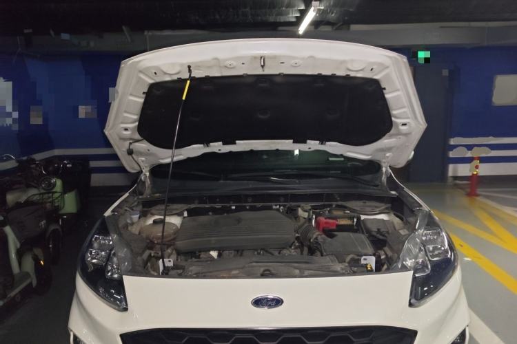 Used Ford Escape 2020 EcoBoost 245 Four-Wheel Drive ST-LINE Deluxe Edition Engine Bay