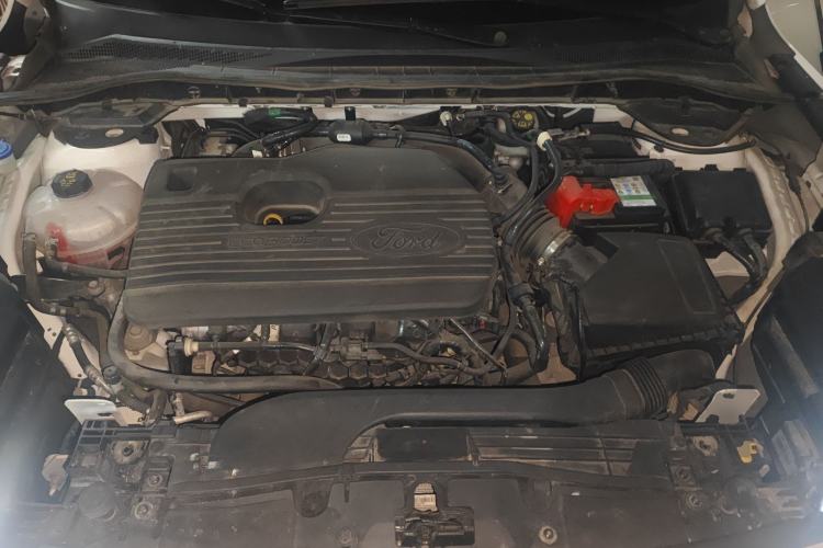 Used Ford Escape 2020 EcoBoost 245 Four-Wheel Drive Titanium Edition Engine Bay