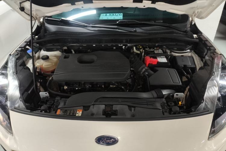 Used Ford Escape 2020 EcoBoost 245 Four-Wheel Drive ST-LINE Deluxe Edition Engine Bay