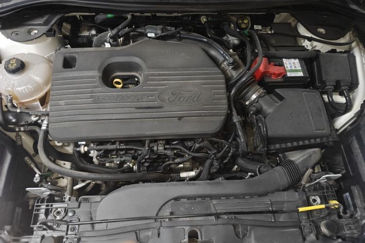 Used Ford Escape 2020 EcoBoost 245 Two-Wheel-Drive Titanium Edition Engine Bay