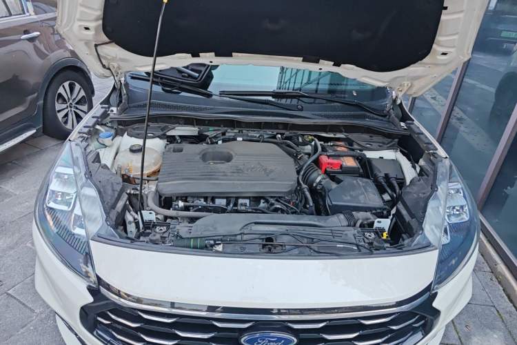 Used Ford Escape 2020 EcoBoost 245 Two-Wheel Drive Smart & Enjoyment Model Engine Bay