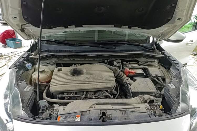 Used Ford Escape 2020 EcoBoost 245 4x4 Enjoyment Model Engine Bay
