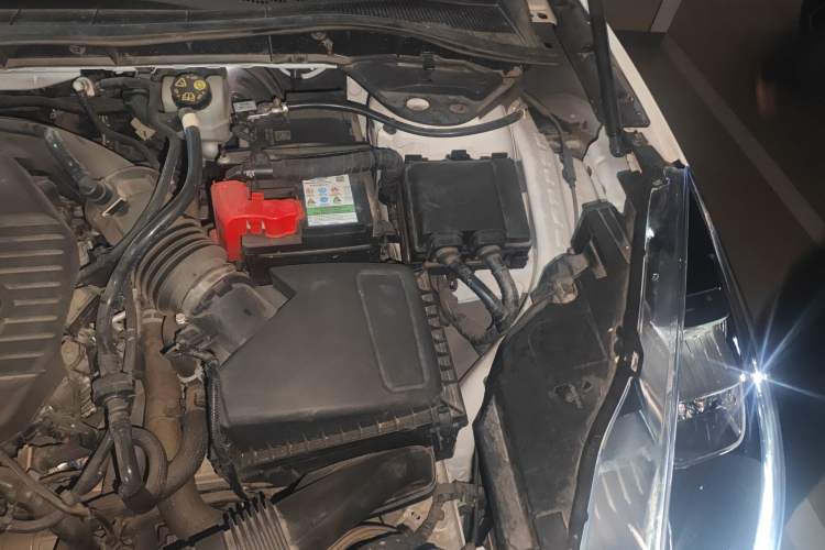 Used Ford Escape 2020 EcoBoost 245 Four-Wheel Drive Titanium Edition Engine Bay Left