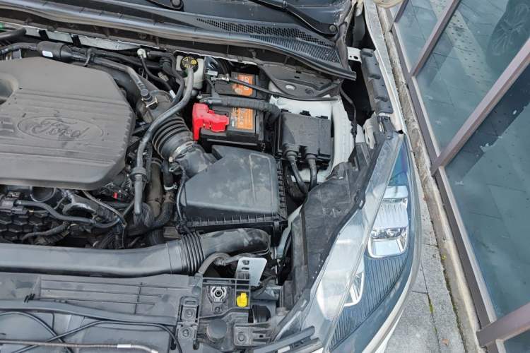 Used Ford Escape 2020 EcoBoost 245 Two-Wheel Drive Smart & Enjoyment Model Engine Bay Left